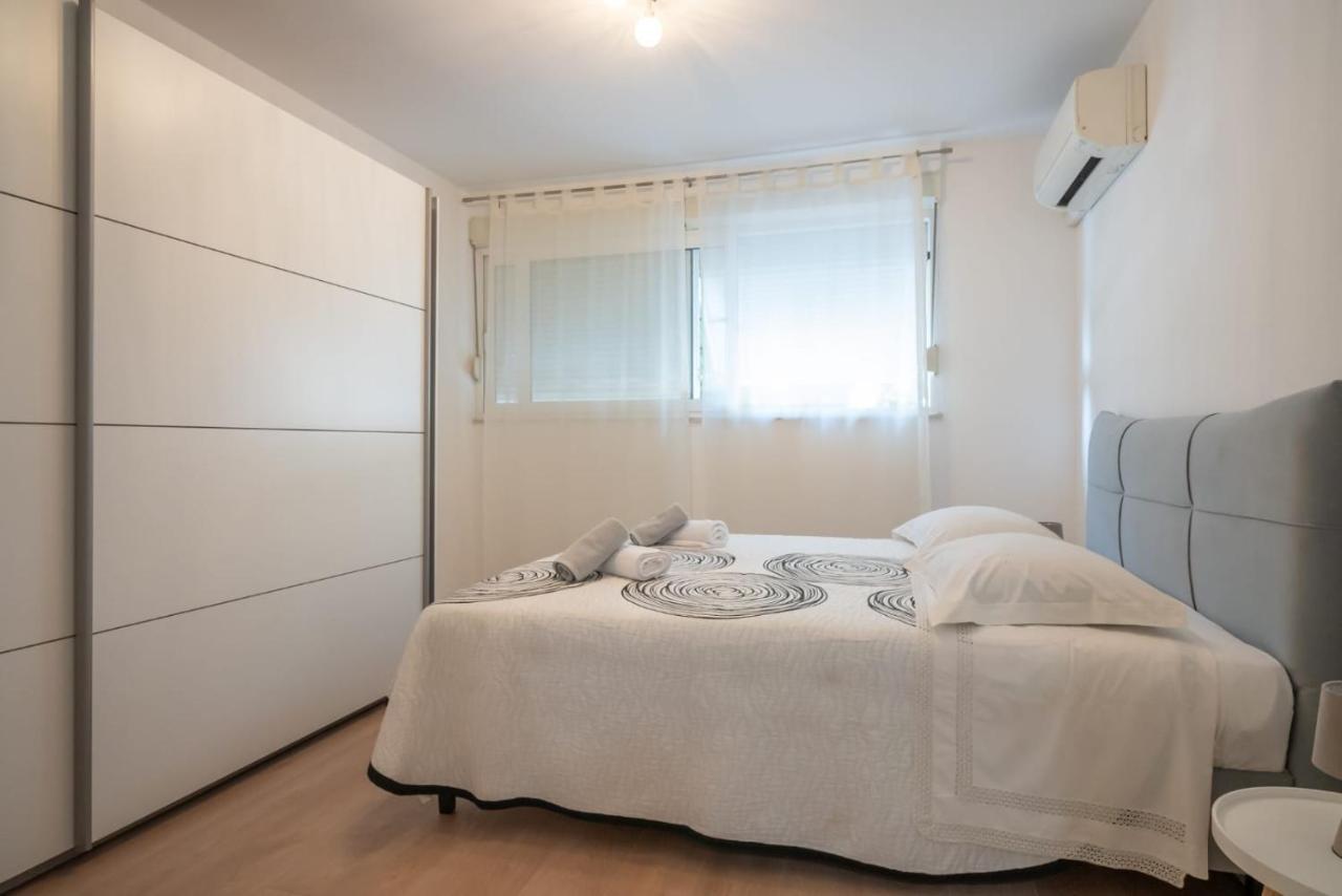 דירות ספליט Apartman Mirjana מראה חיצוני תמונה
