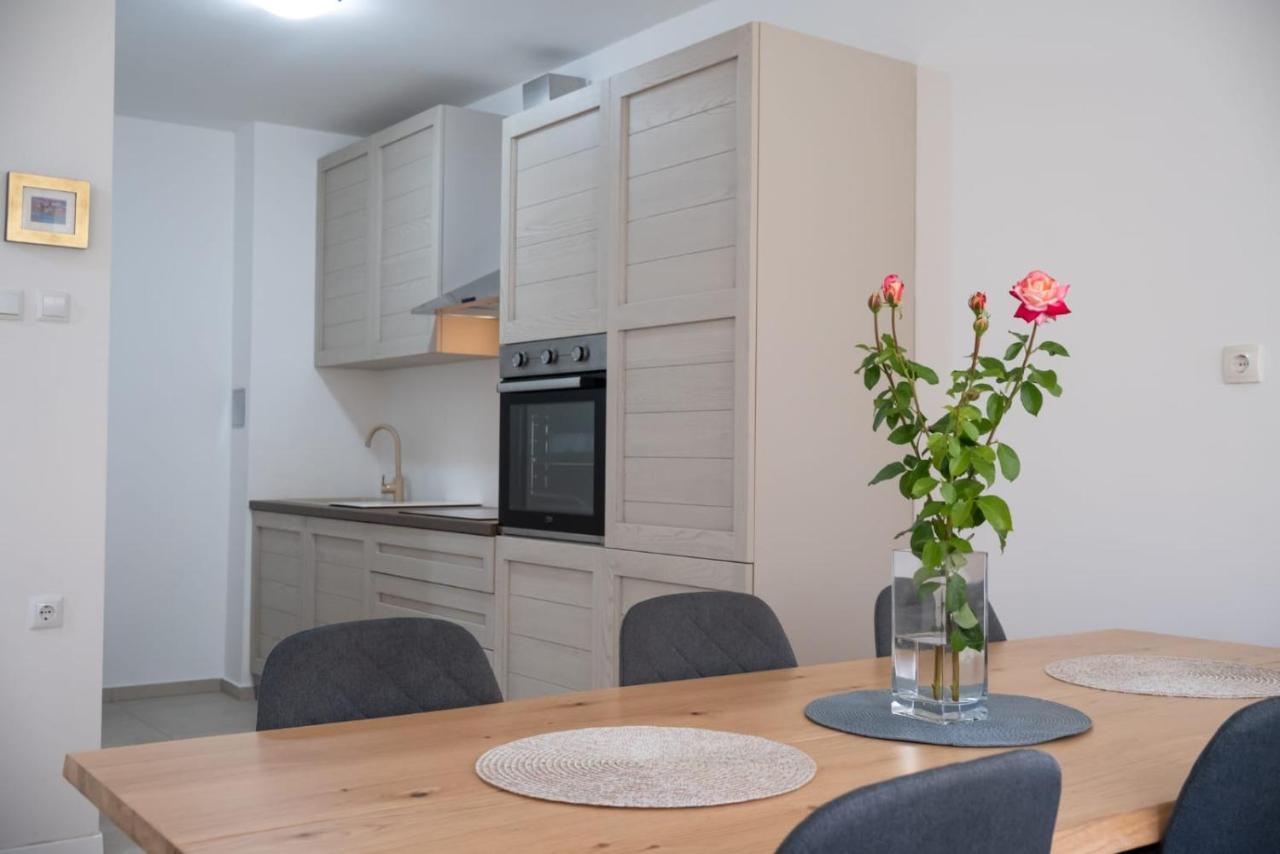 דירות ספליט Apartman Mirjana מראה חיצוני תמונה